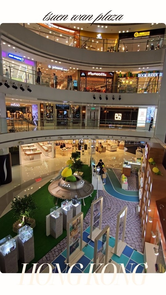 Hong Kong Malls With Shops, Dining, and Nature