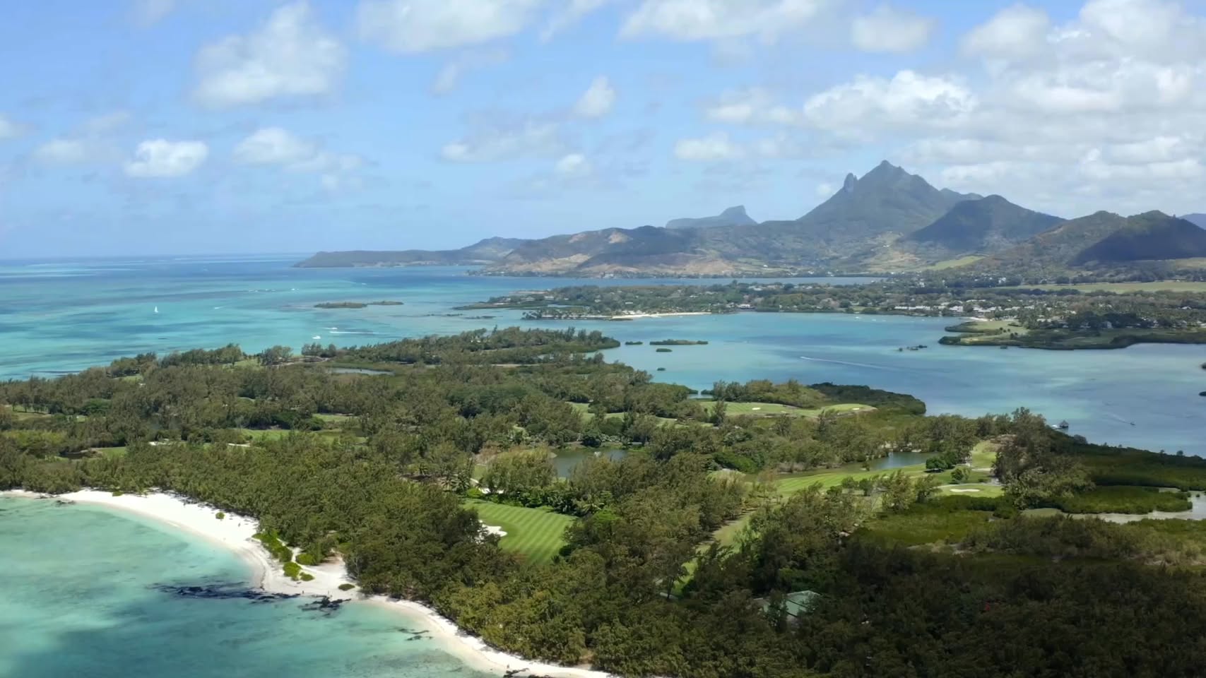Ile aux Cerfs: Mauritius Island Paradise