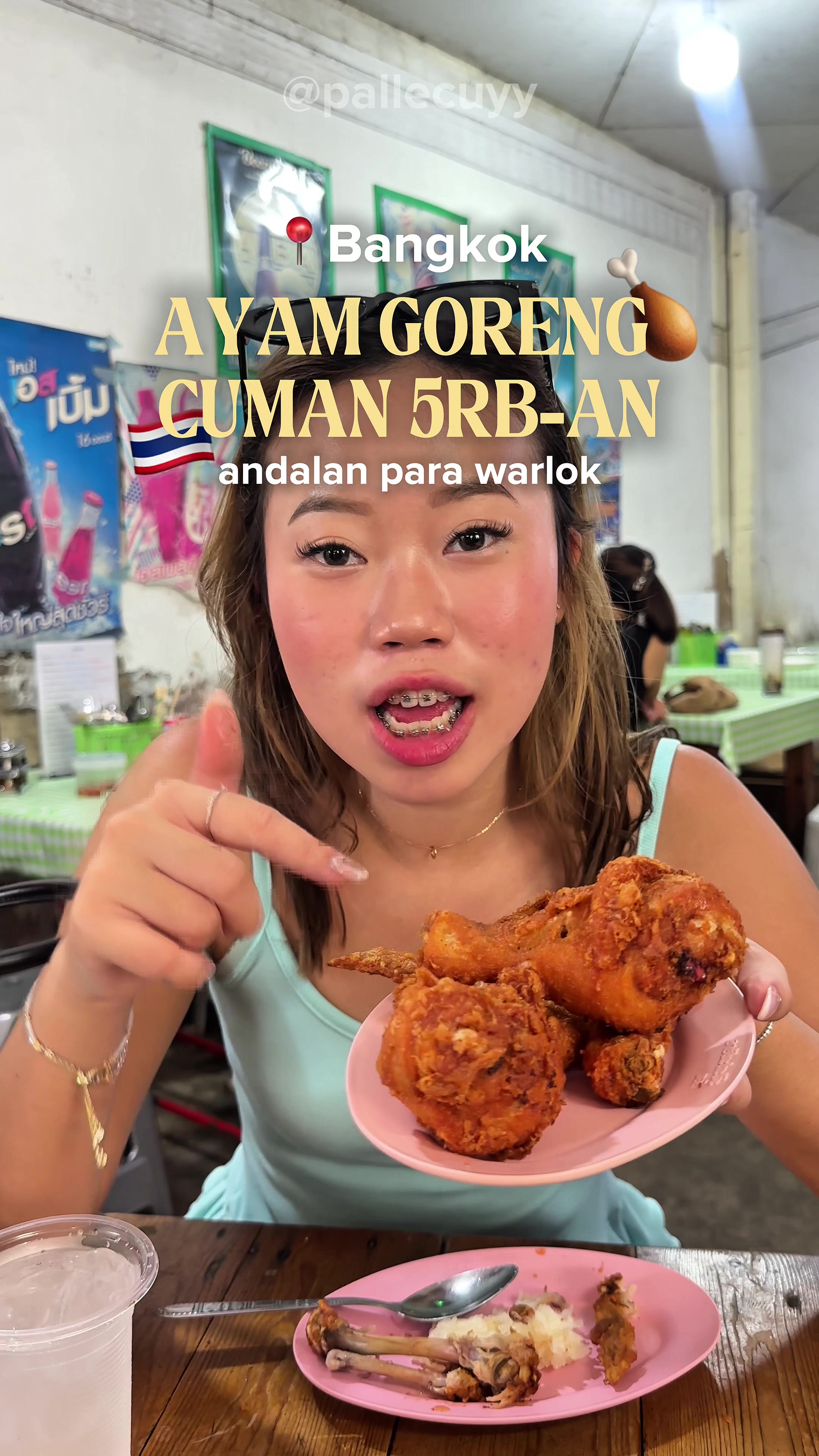 Bangkok's Affordable Som Tum Fried Chicken