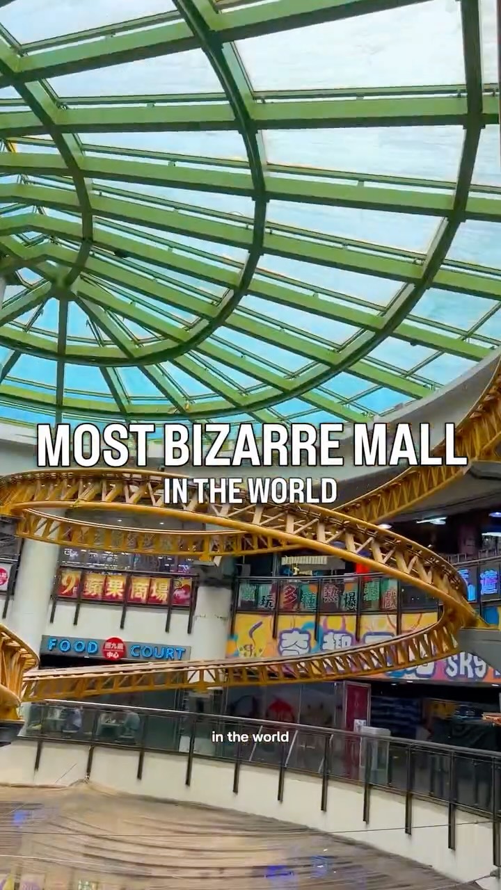Dragon Centre: Hong Kong Mall's Unique Attractions