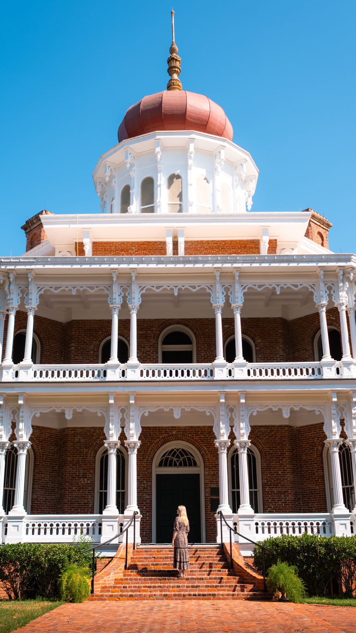 Natchez Attractions: Historic Homes, Churches, and More