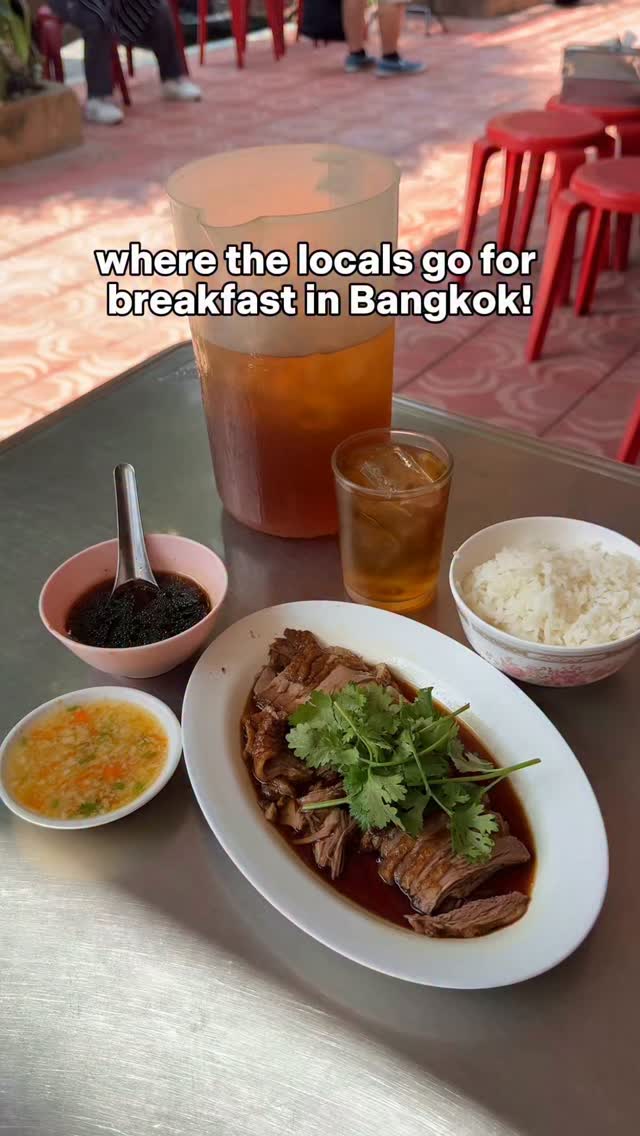 Bangkok's Michelin-Guide Braised Goose Gem