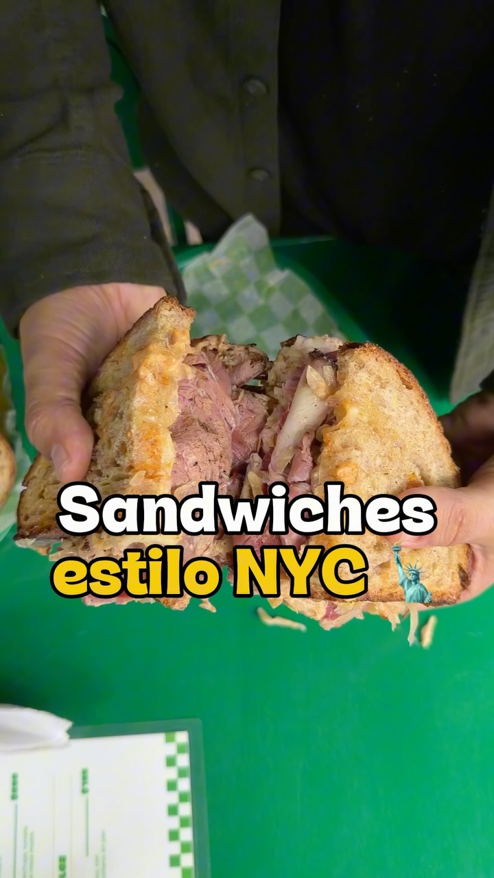 Memel's Deli: Aroma Norte's Sandwich Haven