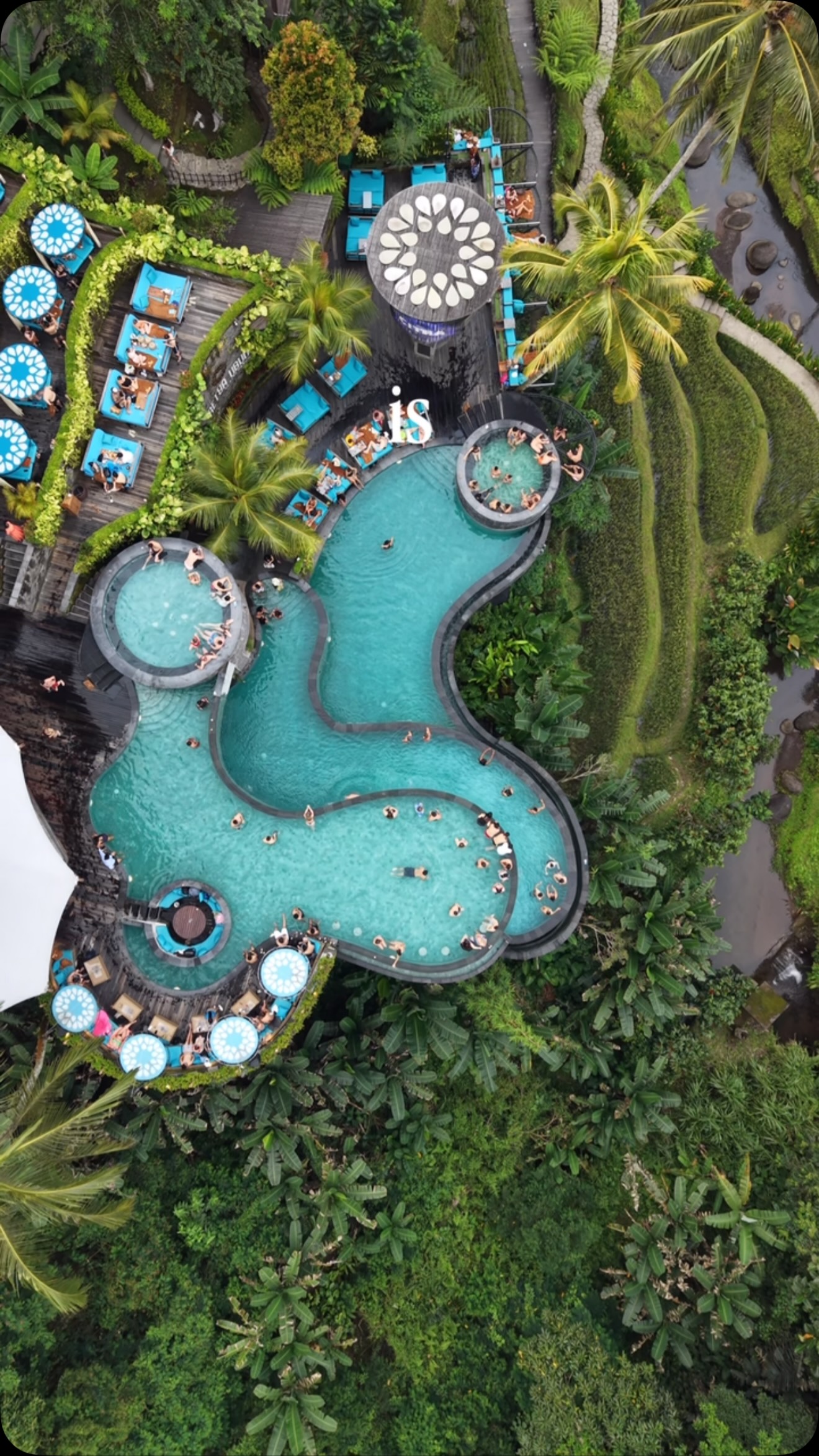 Cretya Ubud: Bali's Rice Field Views and Pizza
