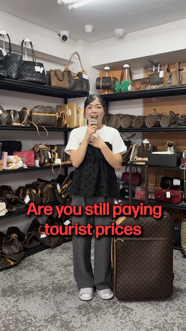 Vintage Luxury Goods Shopping in Japan