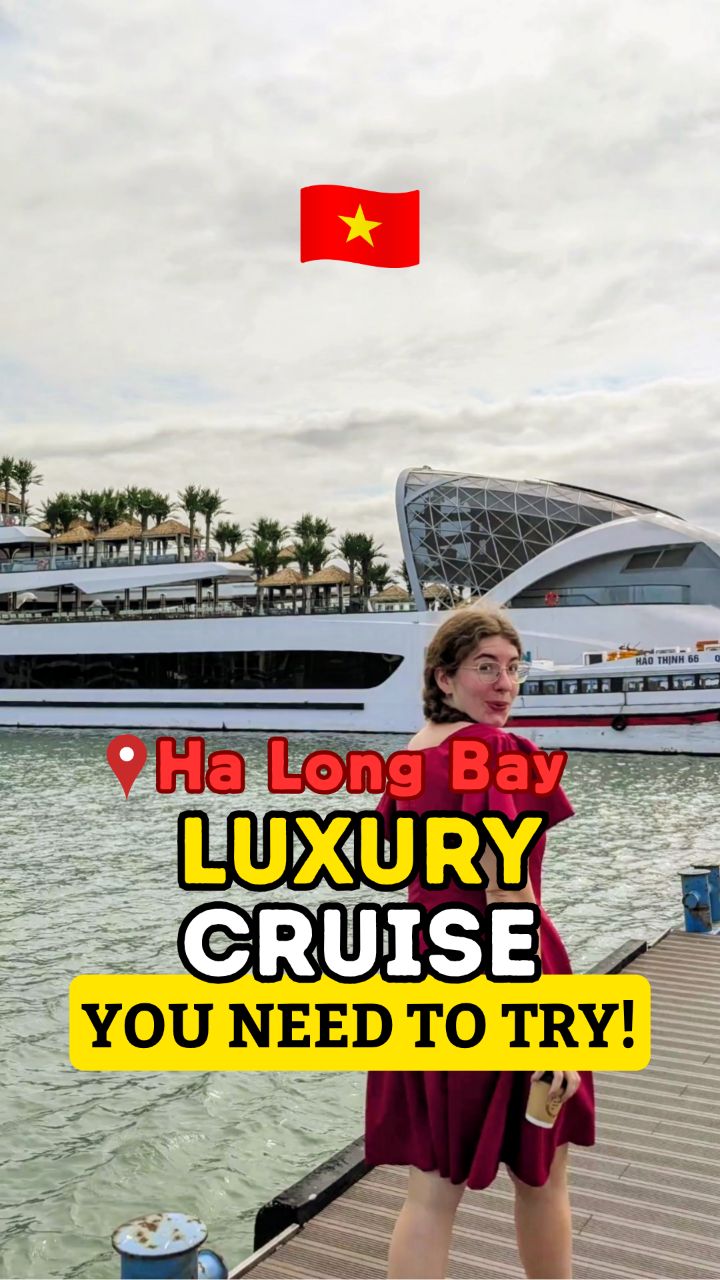 Luxury Cruise Experience in Hạ Long Bay