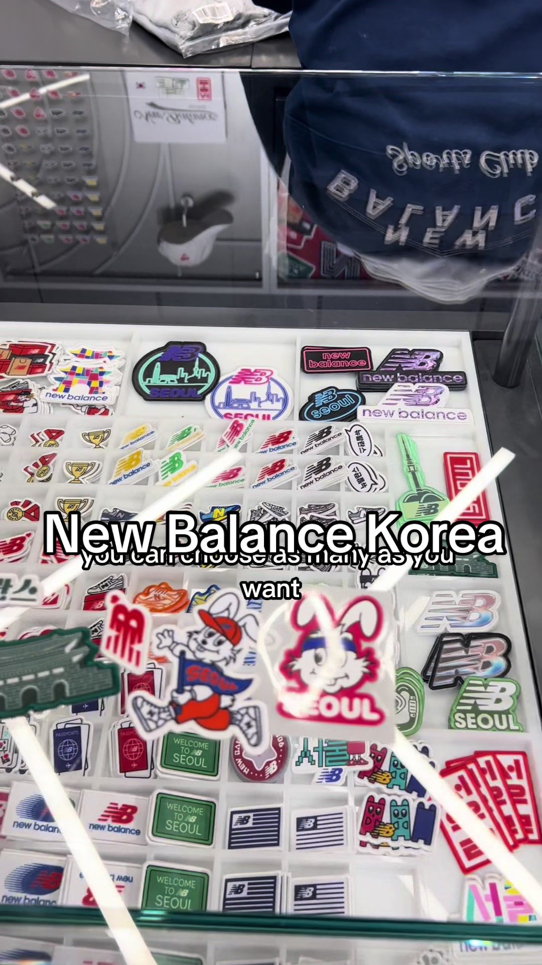 New Balance Store Offers Custom Seoul Souvenirs