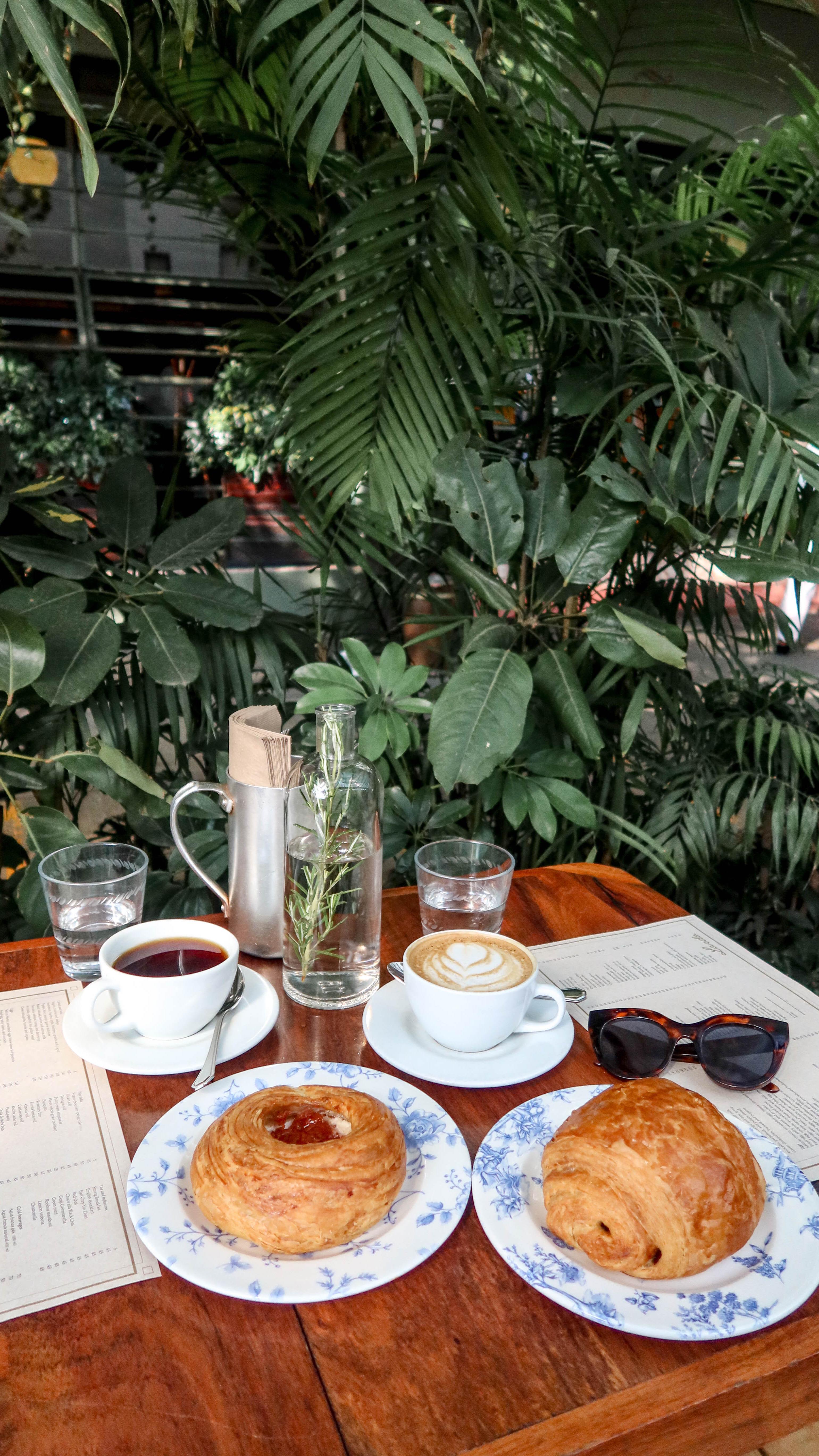 Mexico City Cafes For Breakfast And Coffee