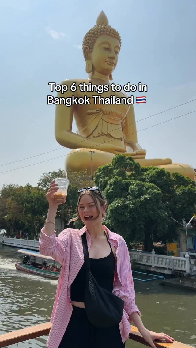 Bangkok's Top Weekend Market and Temple Experiences
