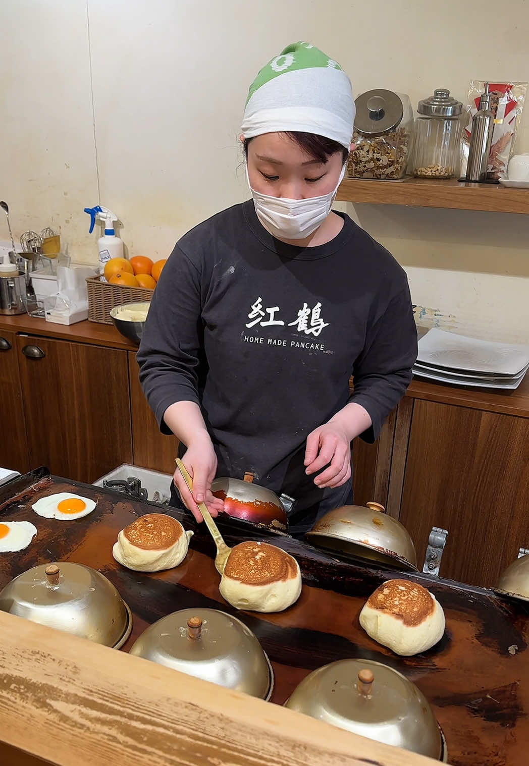 Japan's Most Difficult Reservation: Benitsuru Pancake