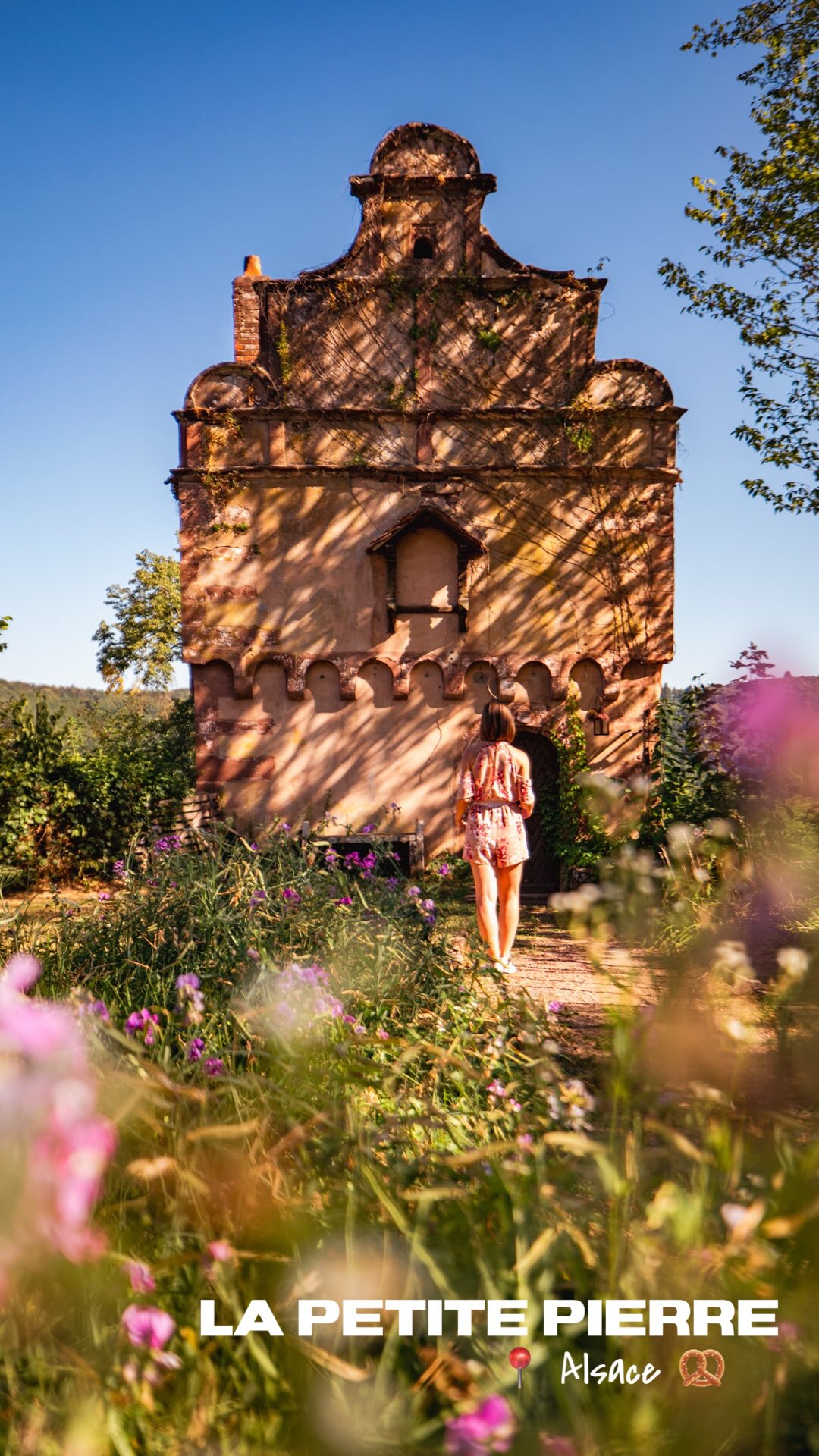 Alsace's Fortified Village And Its Castle