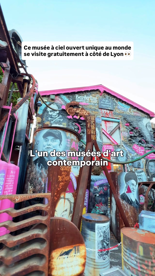 La Demeure du Chaos: Immersive Art Near Lyon