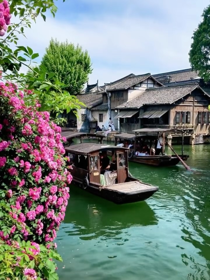 Wuzhen: Ancient Chinese Water Town With Millennia Of History