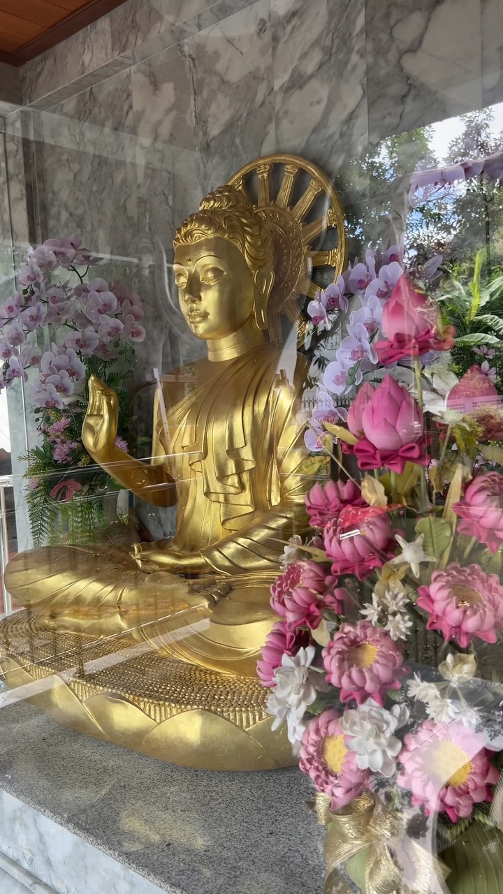 Wat Pa Thammaphaisan: Bangkok's Tranquil Buddhist Monastery