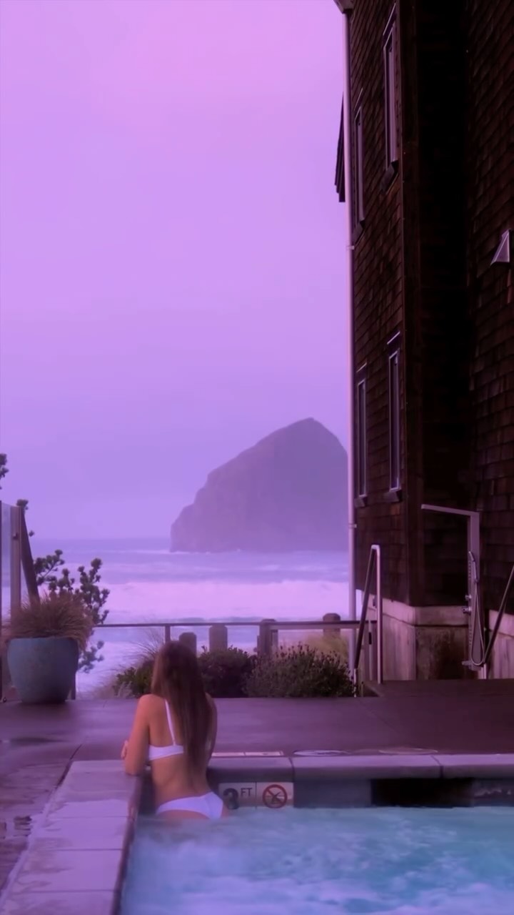 Oregon Coast's Beautiful Headlands Coastal Lodge