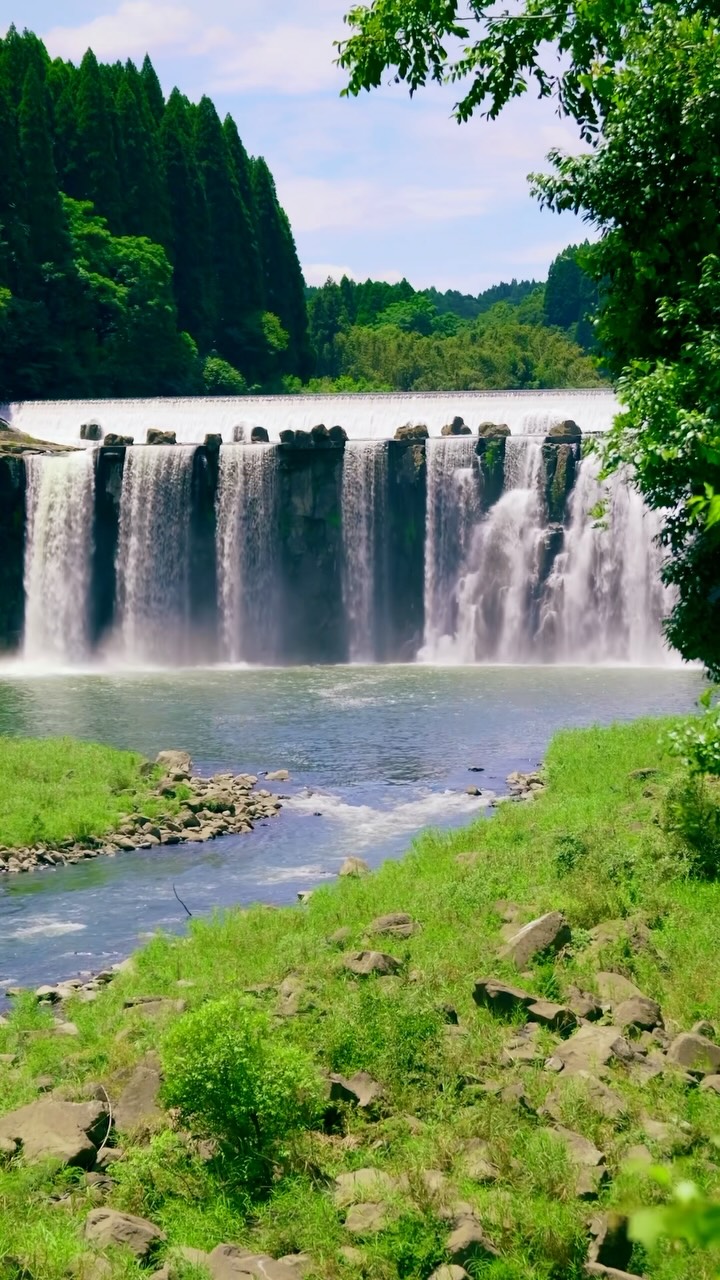 Oita's Relaxing Chindano Falls Getaway