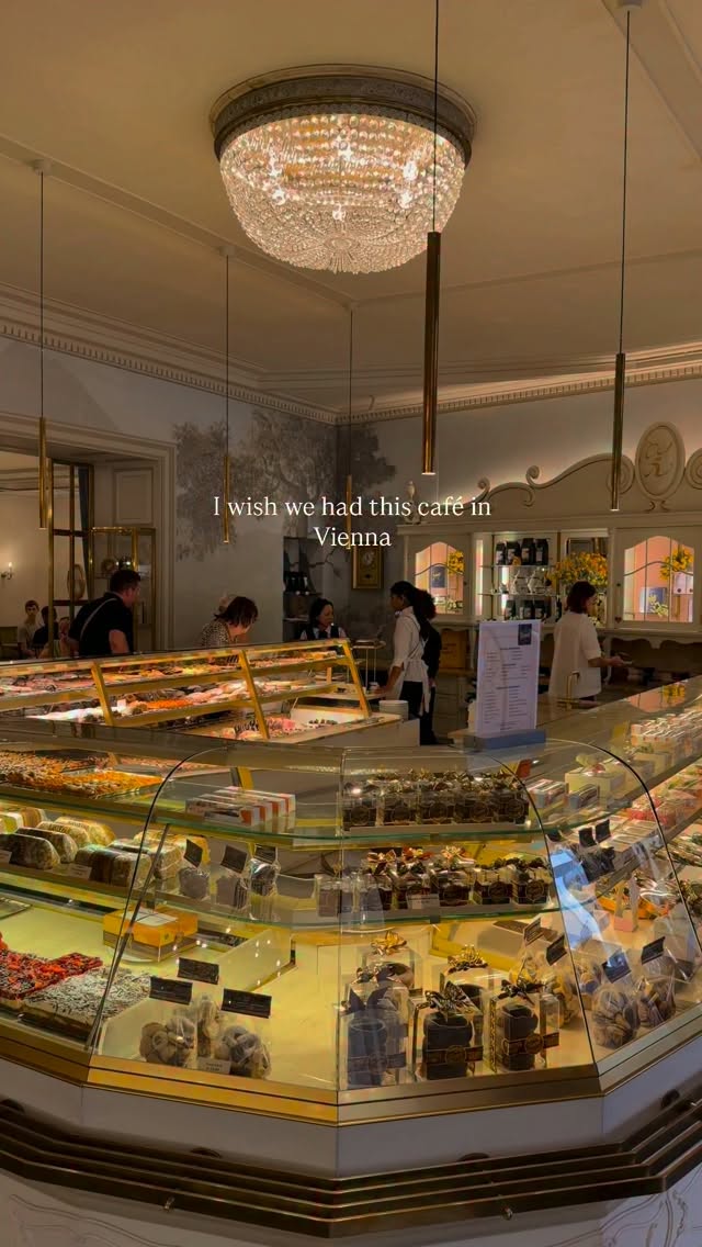 Austrian Destinations: Hallstatt and a Historic Cafe