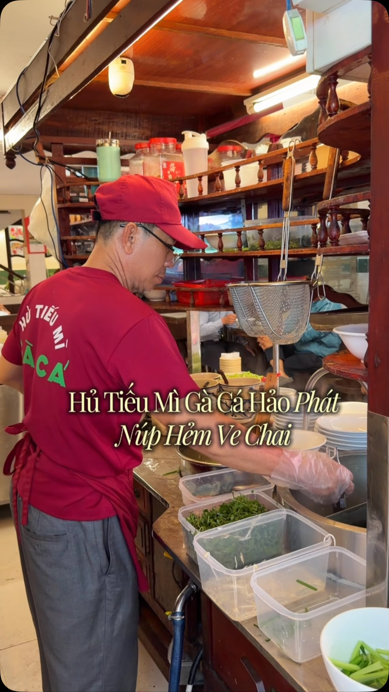 Ho Chi Minh City Noodle Shop Features Dumplings