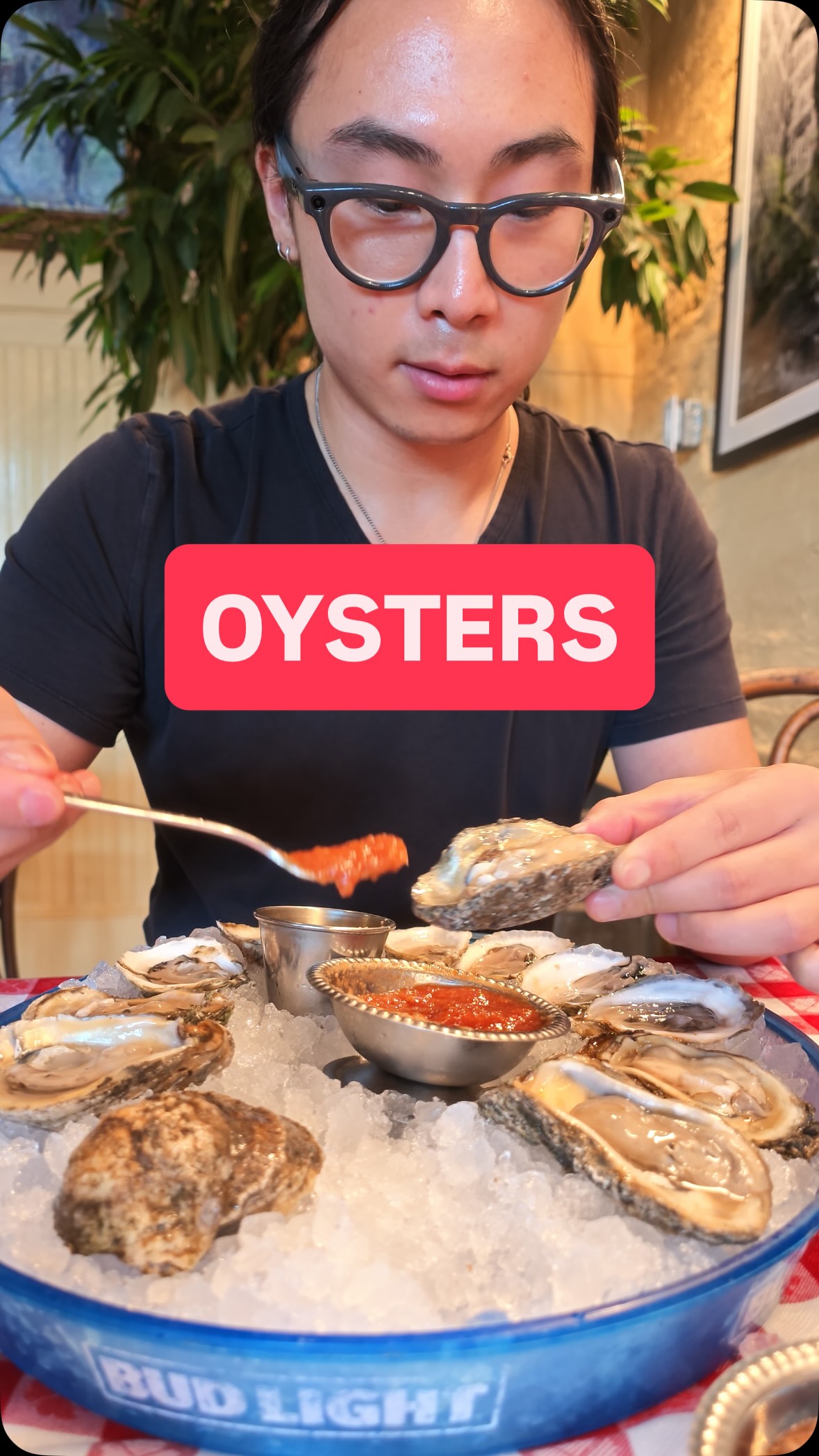 Dallas Oyster Restaurant Serves Up Fresh Raw Oysters