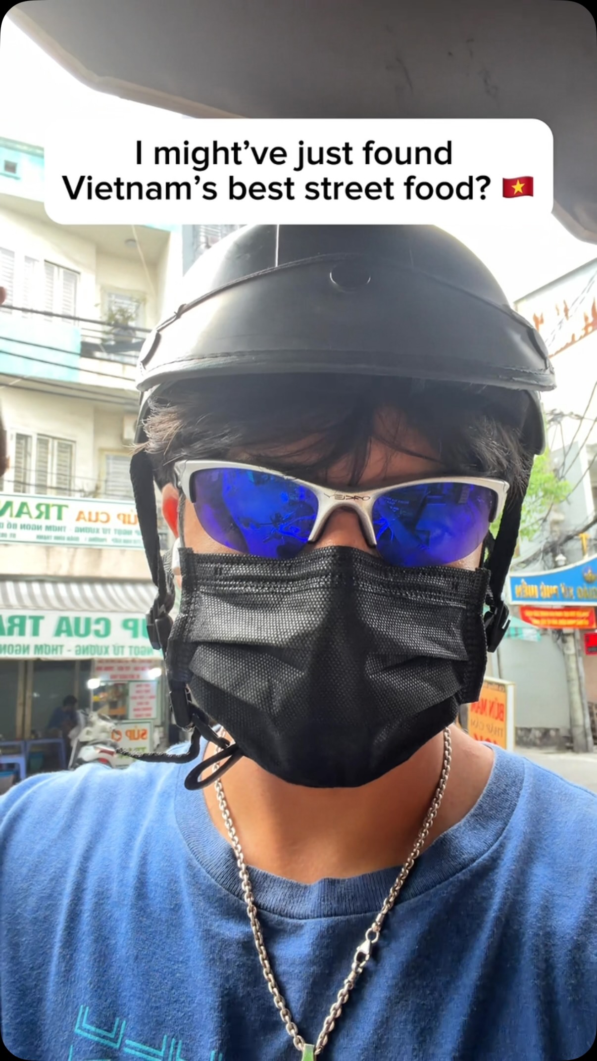 Vietnamese Street Food Stall Embraces QR Code Payments