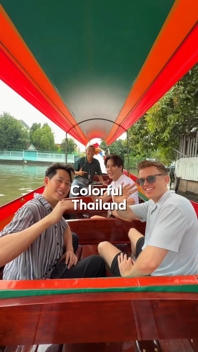 Bangkok Canal Tour: Wat Paknam & Artist Village