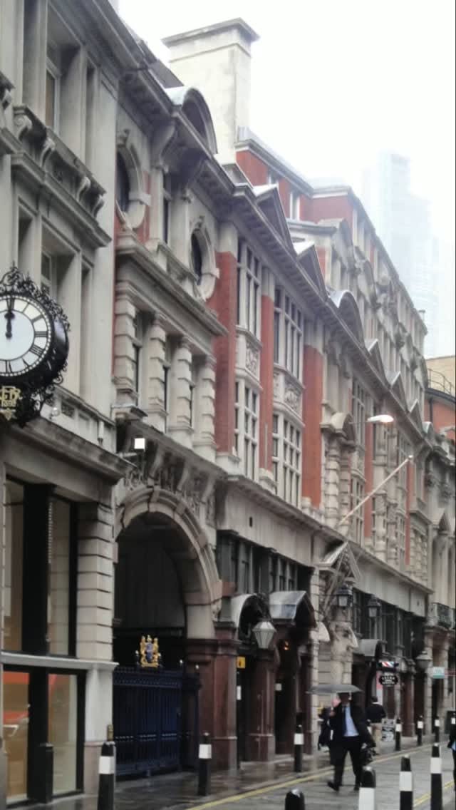 Draper's Hall and London's Hidden Gems