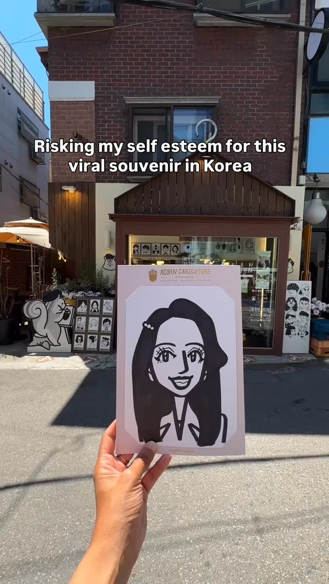 Seoul Caricature Offers Fun Souvenirs