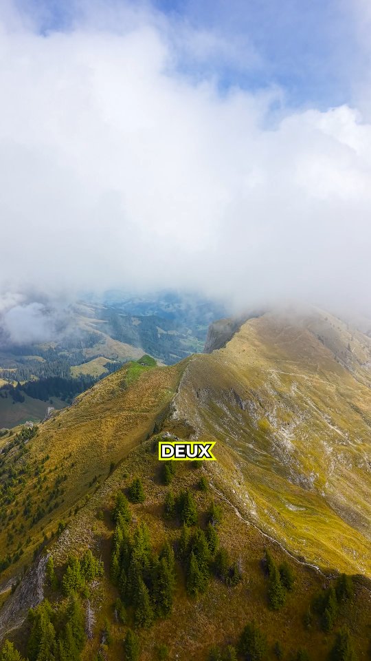 Fribourg Alps Loop: Lakes, Valleys, and Peaks