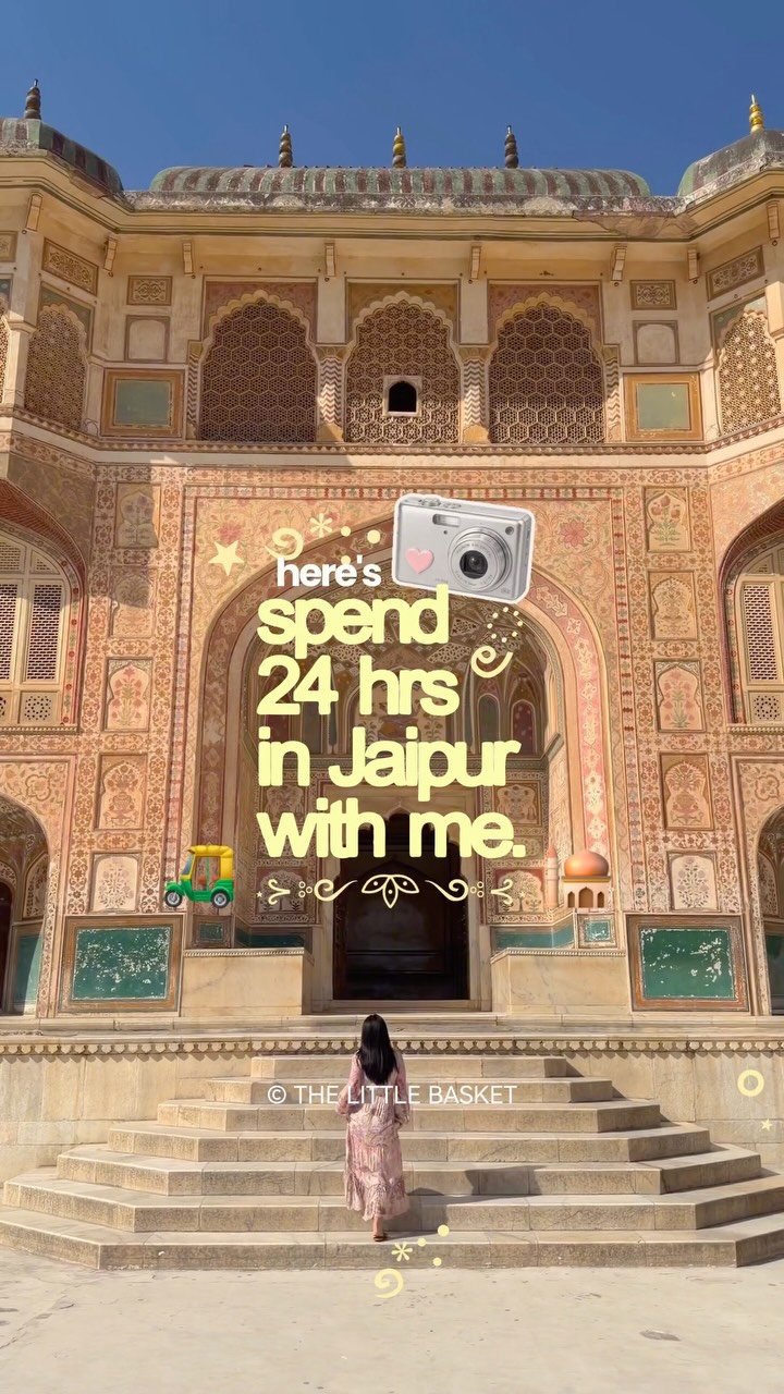 Jaipur's Royal Palaces and Colorful Landmarks