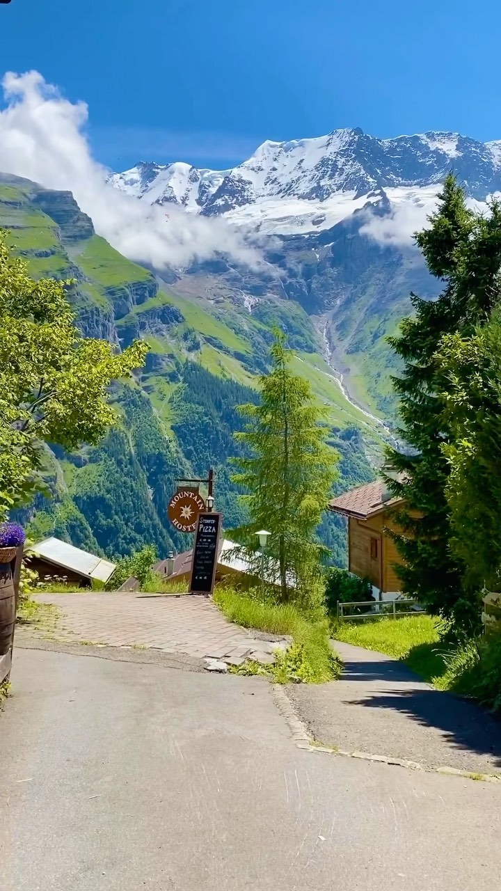 Swiss Mountain Villages Offer Breathtaking Alpine Views