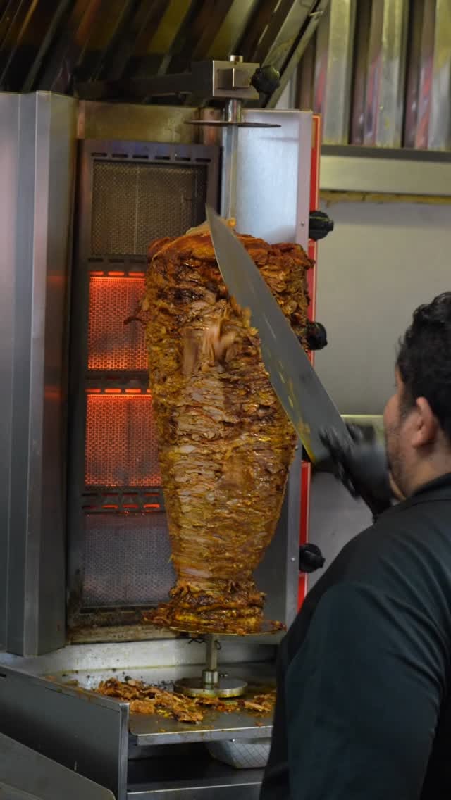 Tacos Tacuba Offers Authentic Mexico City Flavors