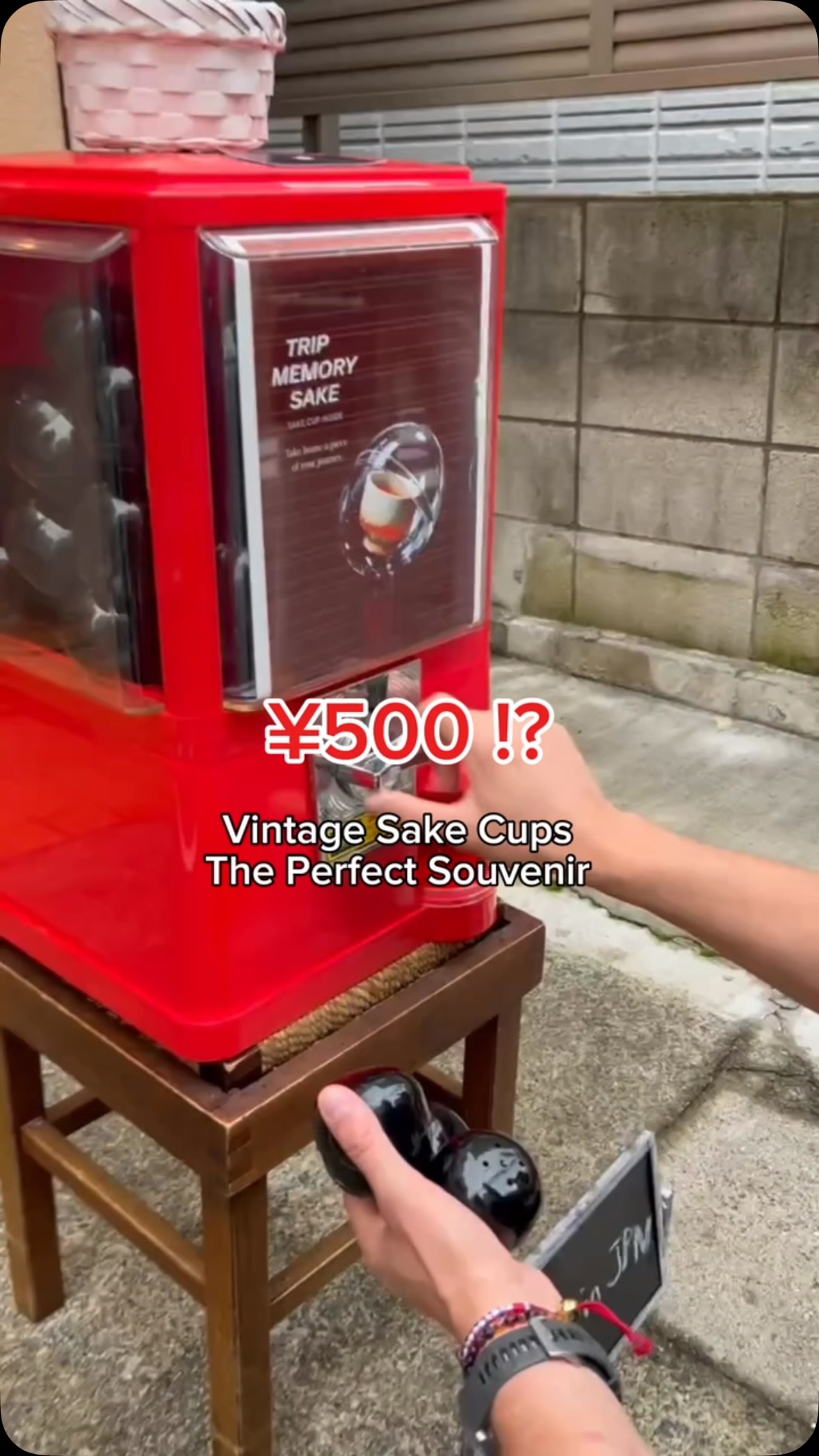 Vintage Sake Cups And Ukiyo-E Prints