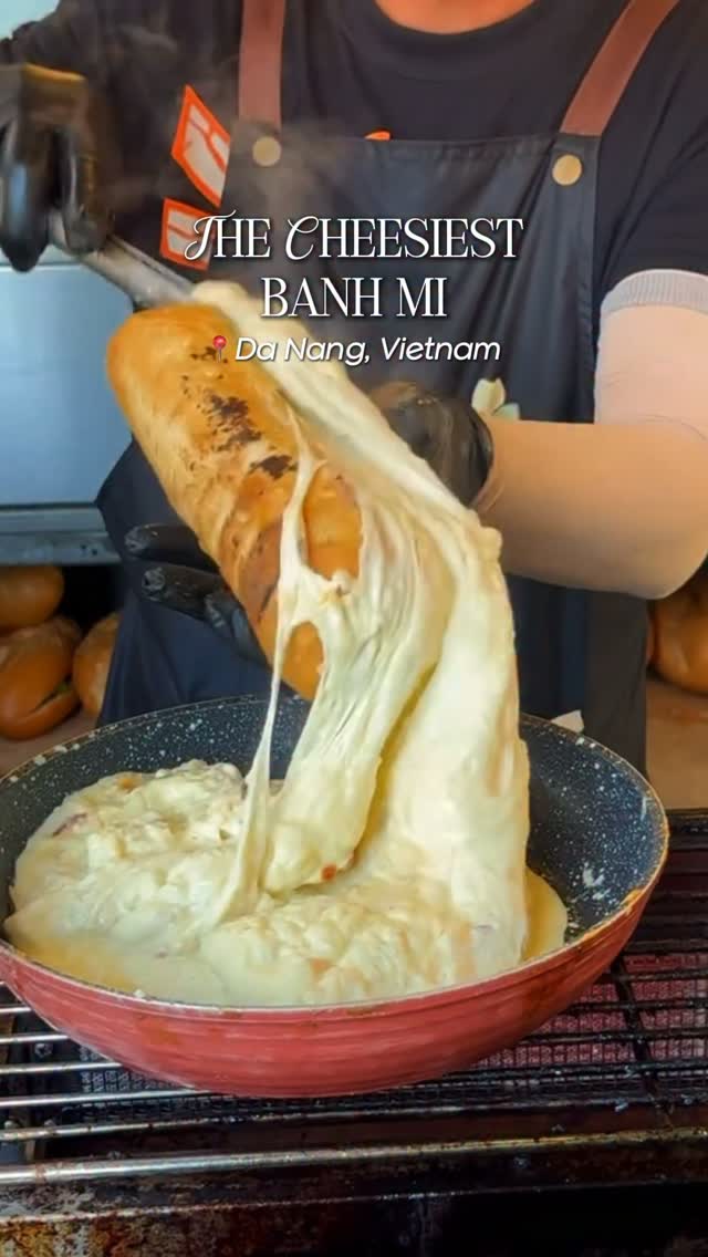 Viral Cheesy Banh Mi Spot in Da Nang