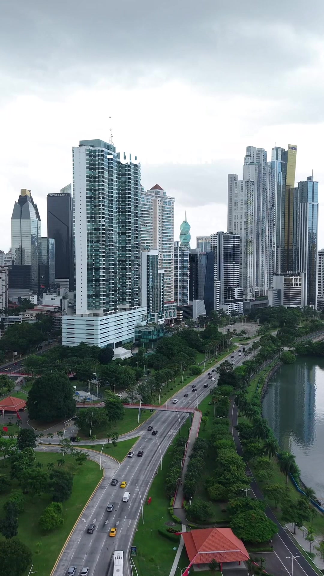 Panama City Meets Guna Yala's Island Paradise