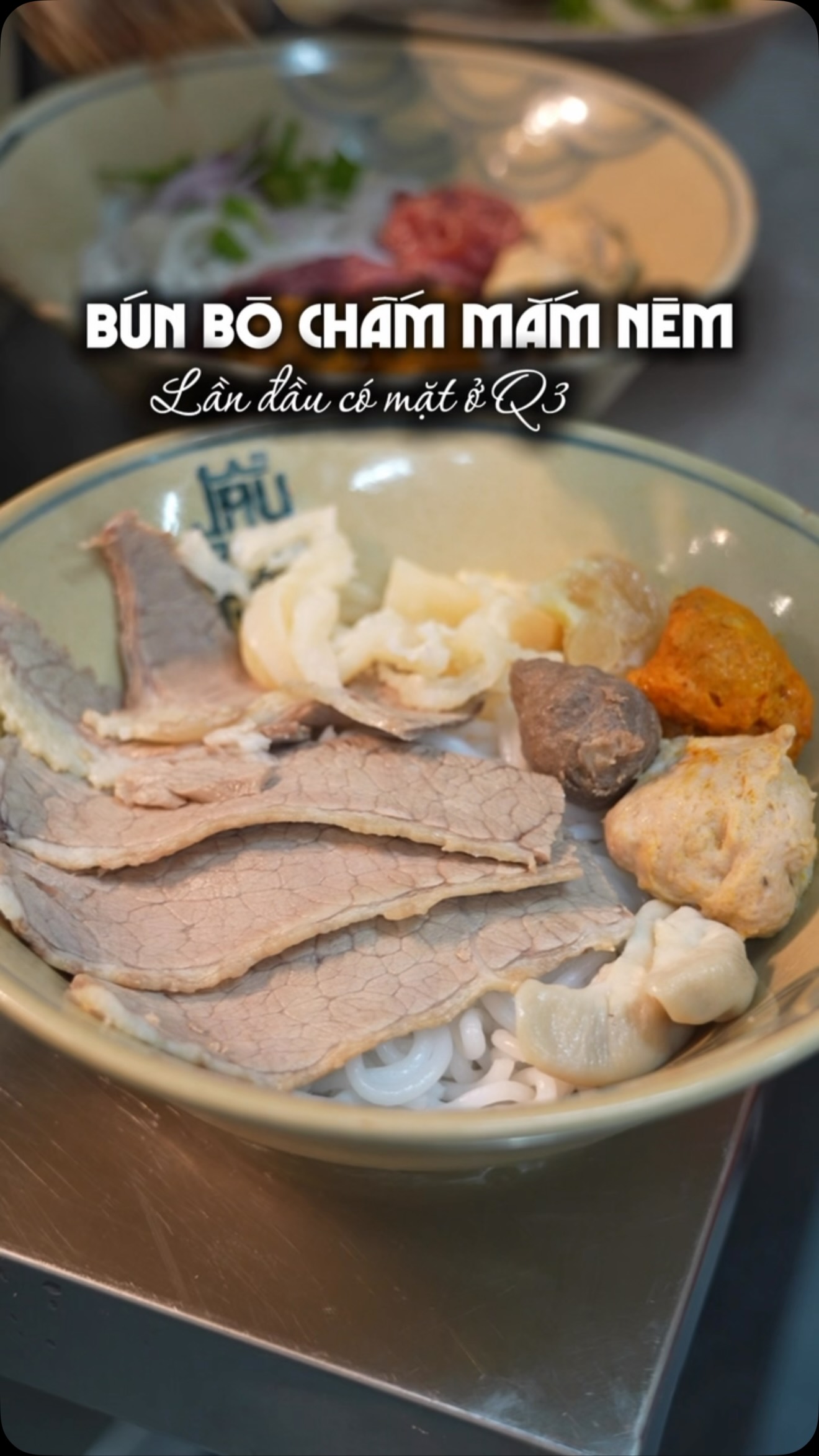Bún Bò Restaurant Serves Anchovy Sauce Noodles
