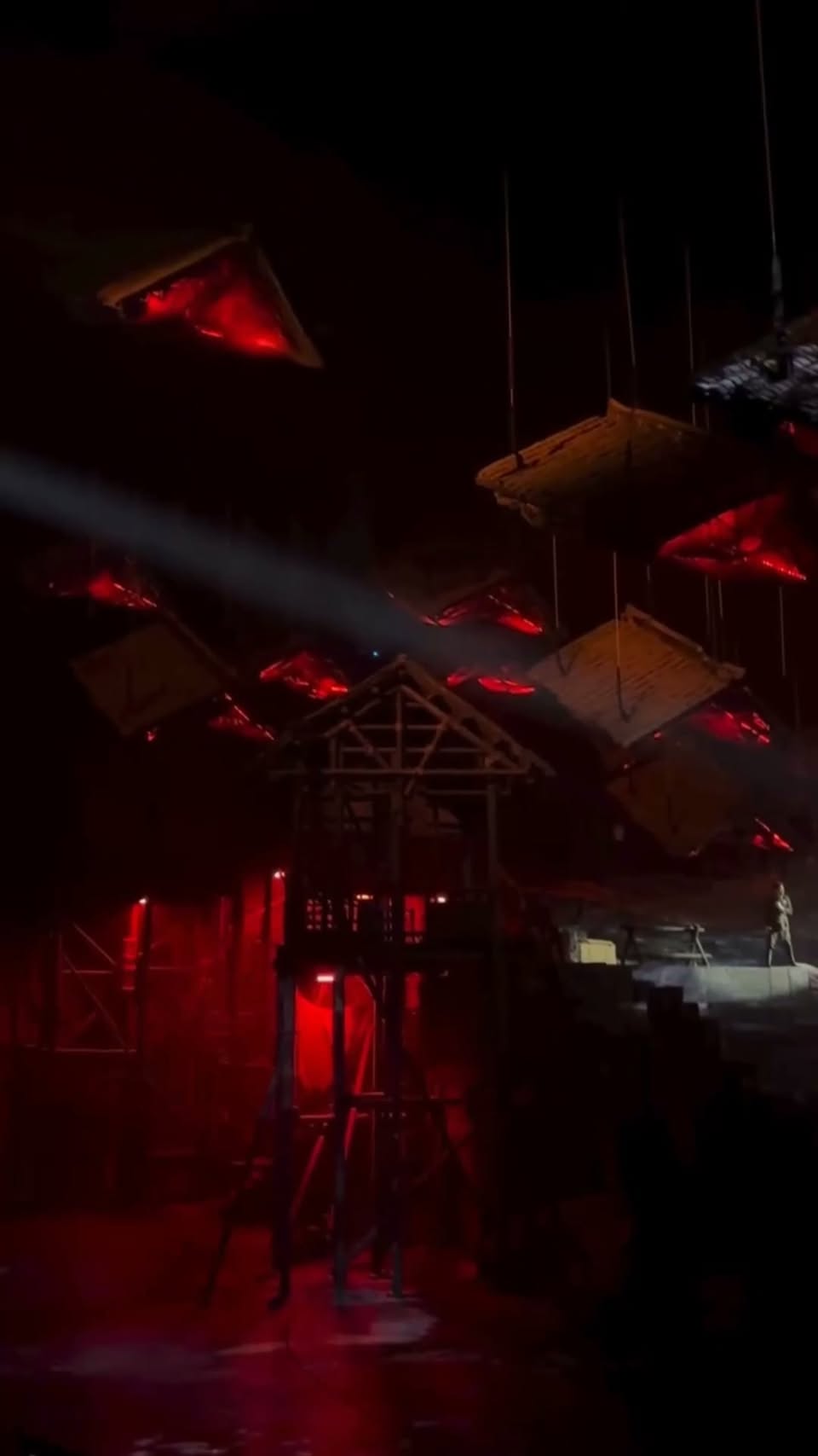Chongqing Grand Theatre's Immersive Historical Show