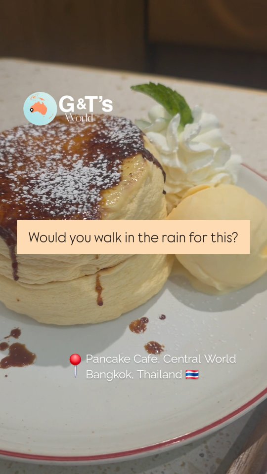 Bangkok Couple's Soufflé Pancake Adventure