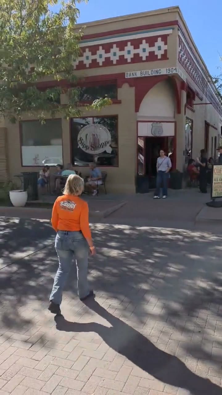 Corner Landmarks and Route 66 Charm
