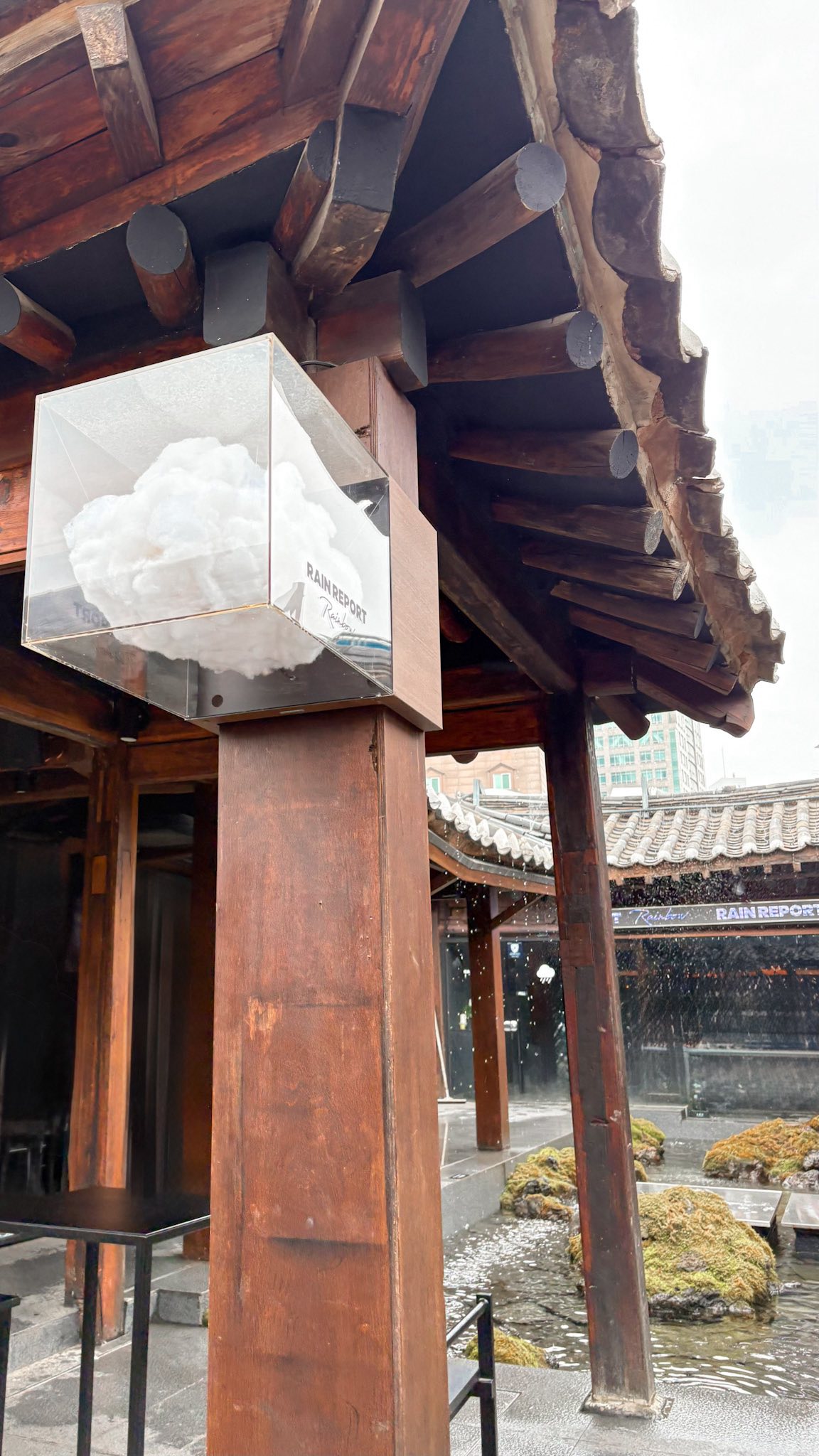 Seoul's Enchanting Cafe with a Rainy Day Theme