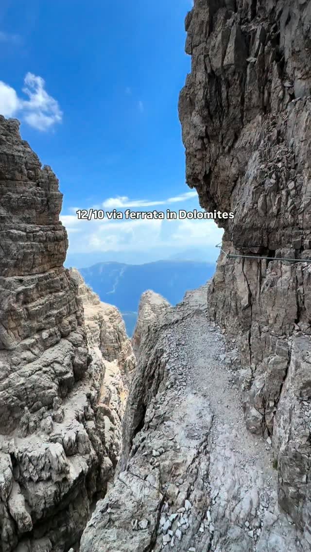 Dolomites' Majestic Mountain Scenery