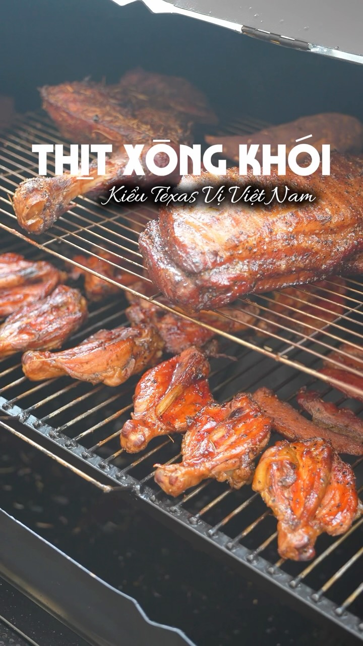 District 7 Spots: Smoked Meats & Soccer