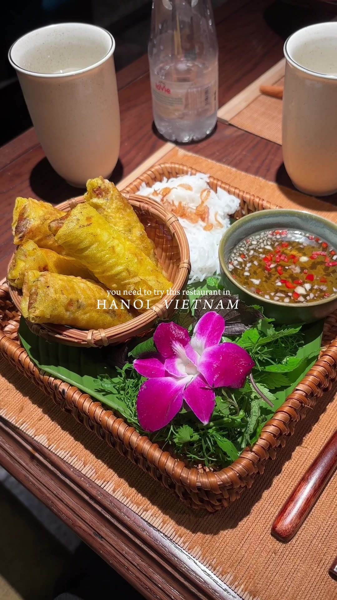 Mias Restaurant: A Vegetarian & Vegan Foodie Paradise