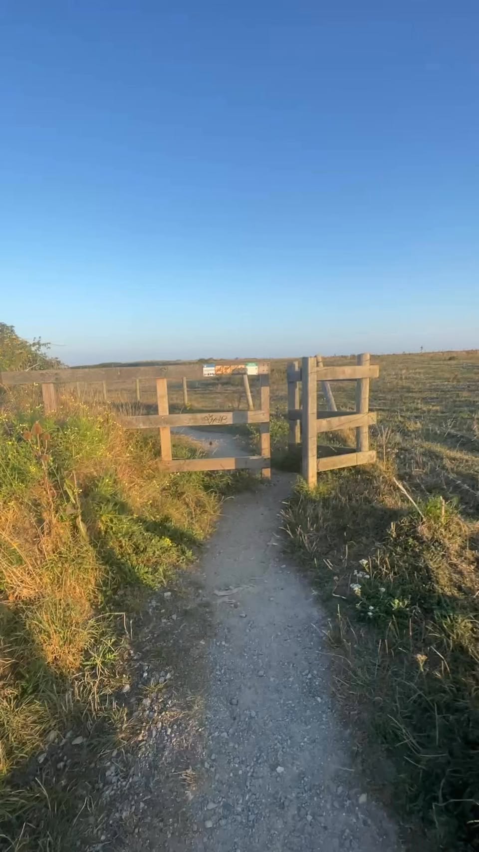 Coastal Walks to Coves on the Opal Coast