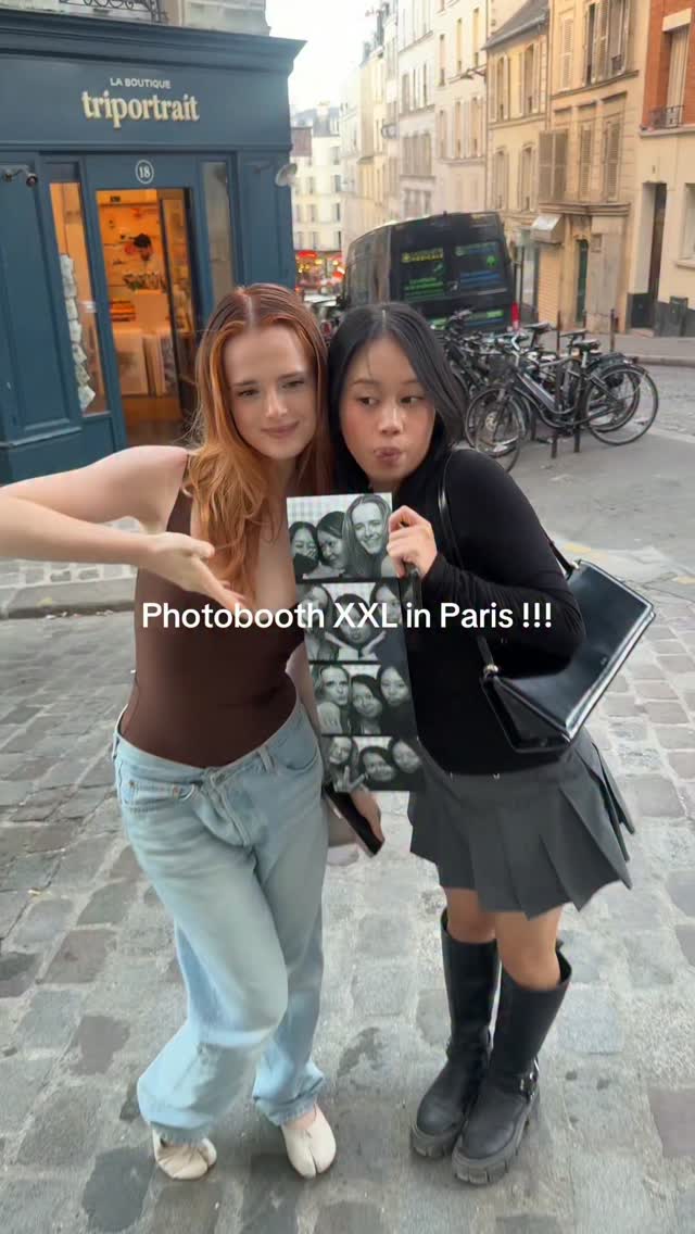 Parisian Photobooth Captures Fun Moments