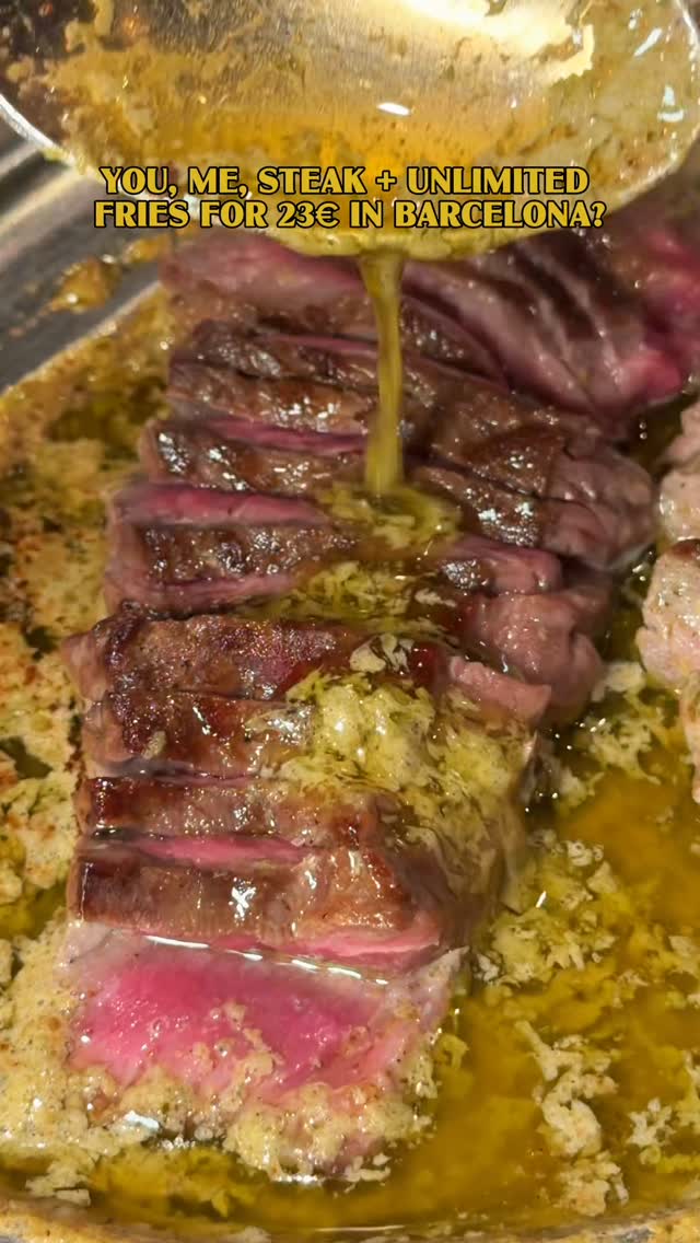 Barcelona Steakhouse Serves Salad, Fries, and Entrecôte