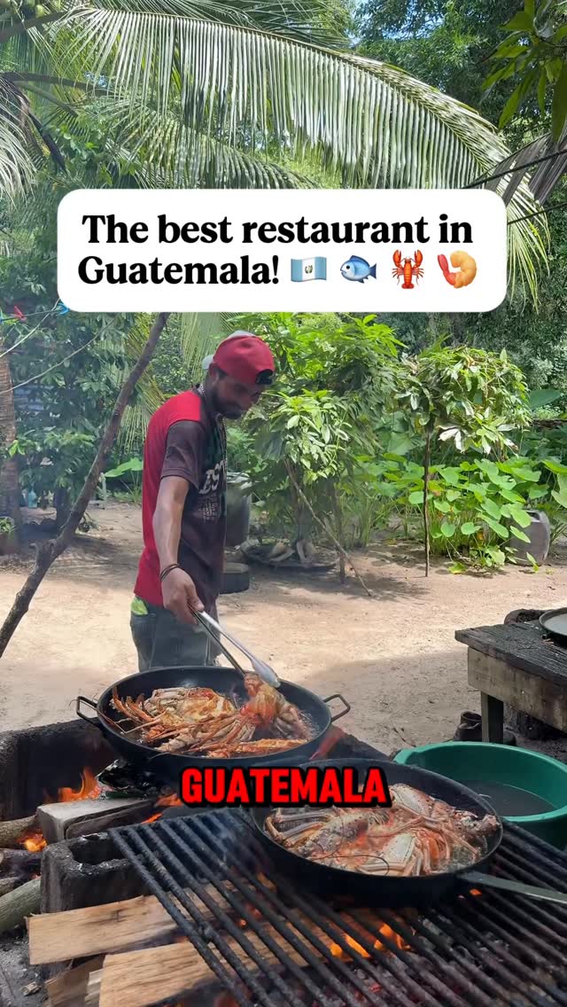 Caribbean Coast Gems: Boat-In Restaurant & Sunken Ship