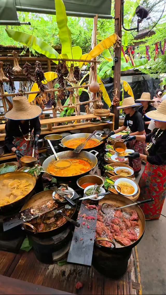 Yook Samai: Chiang Mai's Khao Soi Hotspot