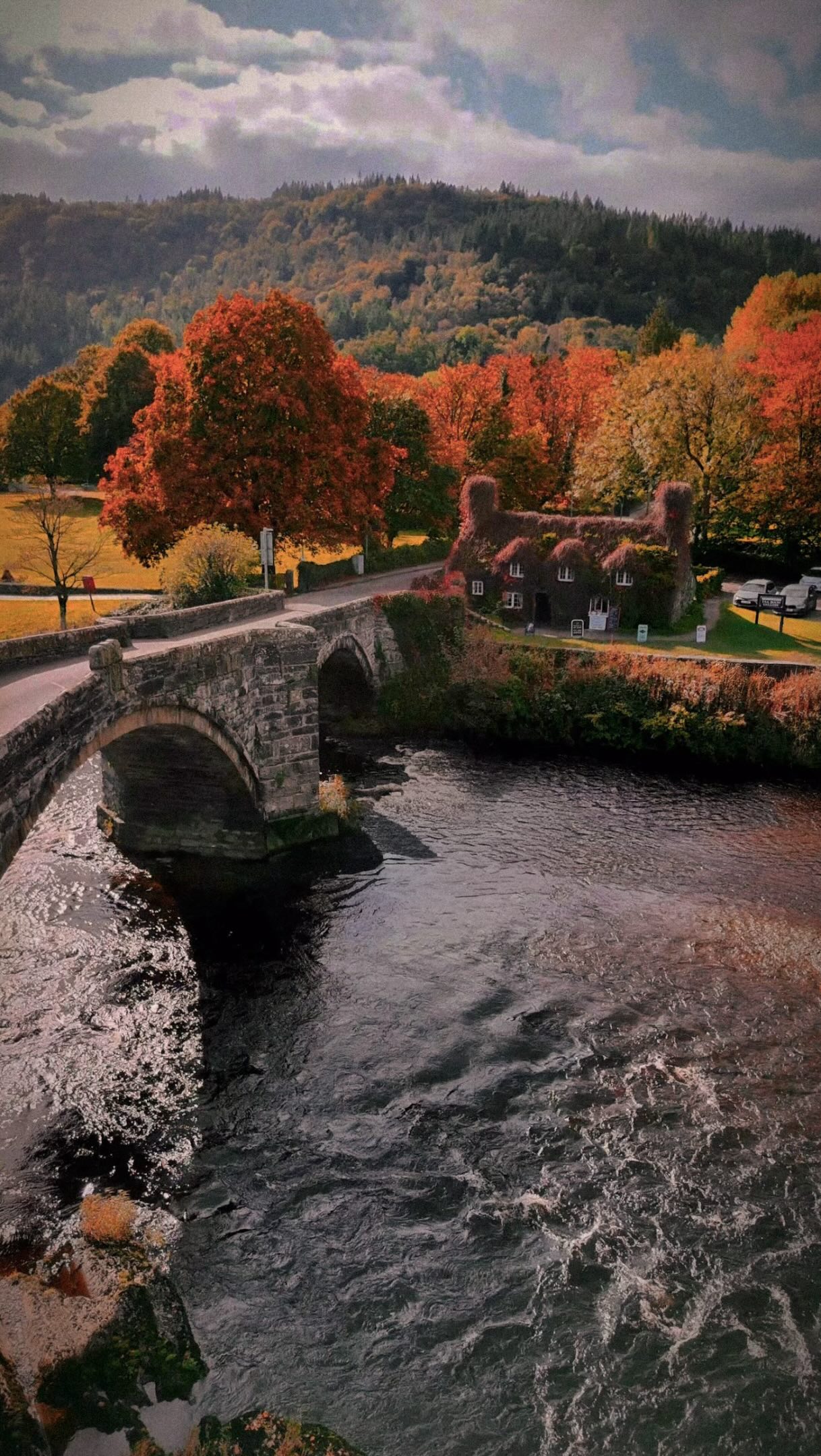 Fairytale Autumn Views In Wales