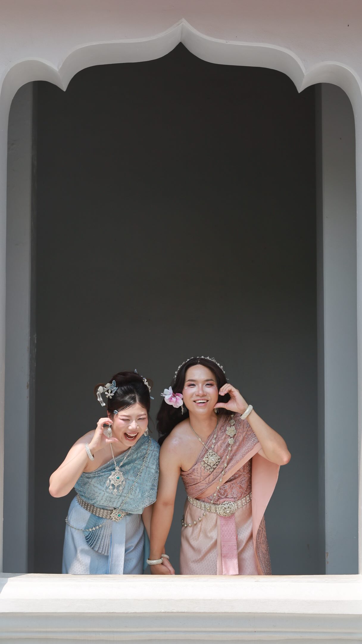 Couple's Thai Traditional Attire Photoshoot In Bangkok