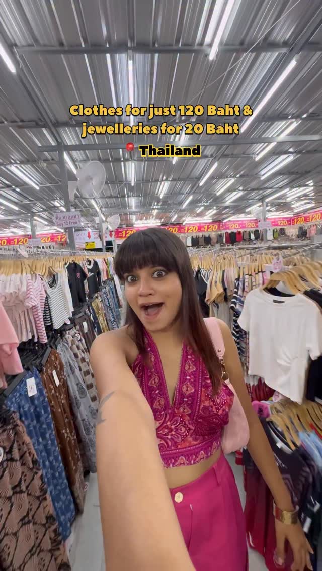 Thai Shops Offer Clothing and Accessories